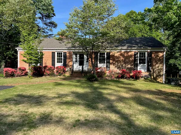 206 Georgetown Rd, Charlottesville, VA 22901