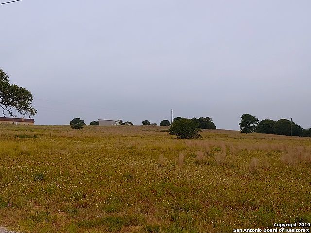1st image of 602 Forest Ln