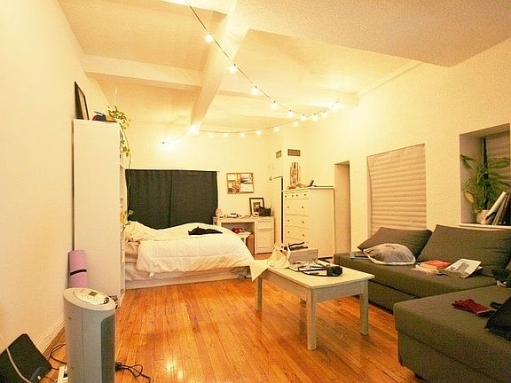 2nd image of 160 Bleecker St APT 5KE