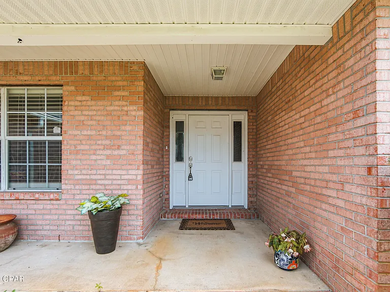 855 Mande Ct — Photo 4