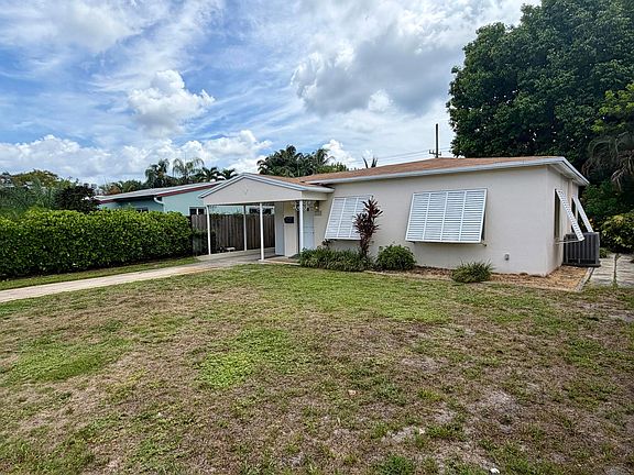 3rd image of 1228 NE 13TH Avenue