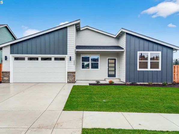 2032 E Otter Loop #45, La Center, WA 98629