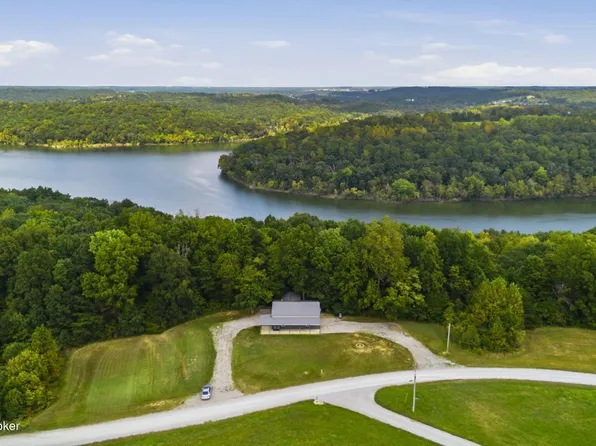 511 Indian Cliff Rd, Clarkson, KY 42726