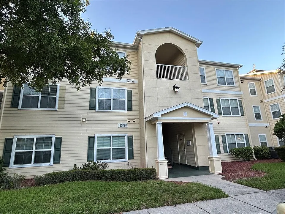 18414 Bridle Club Dr #1
