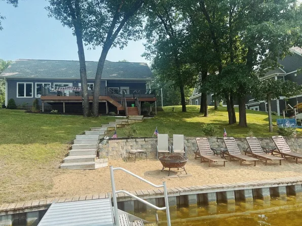 1774 E Summer Ct, Newaygo, MI 49337