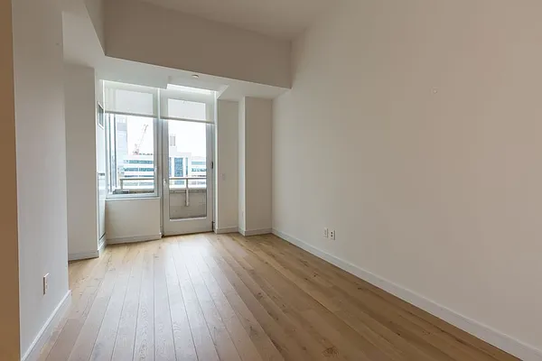 Rented by Stonehenge NYC LLC | media 11