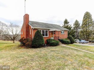 24 E George St, Westminster, MD 21157