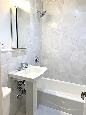 Rented by Compass | media 14