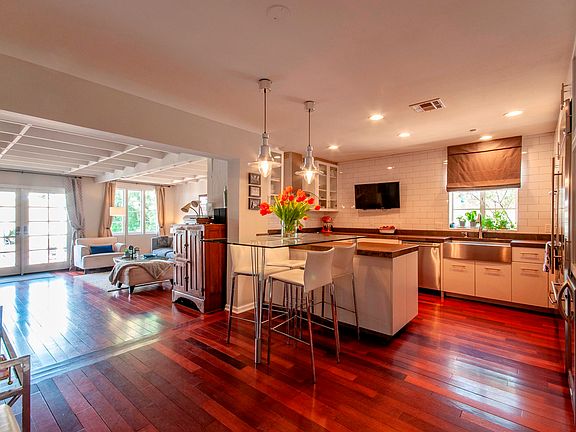 Kitchen V2