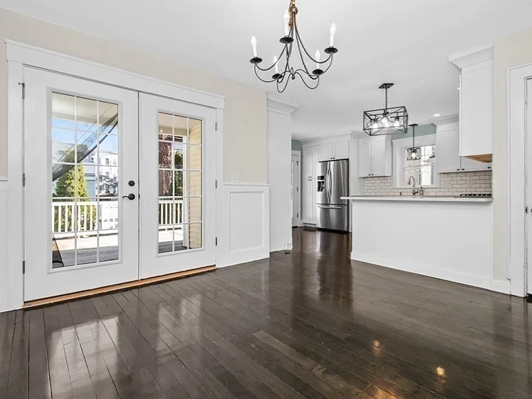 15 Wave Way Ave — Photo 7