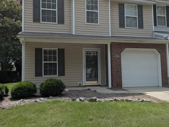 1358 Walnut Hill Dr, Rock Hill, SC 29732