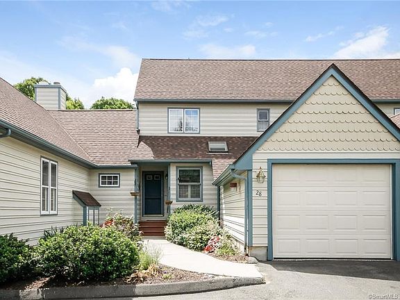 3rd image of 28 L Hermitage Dr #28