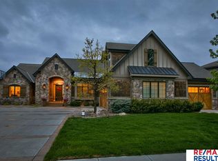 26710 Manderson St, Valley, NE 68064