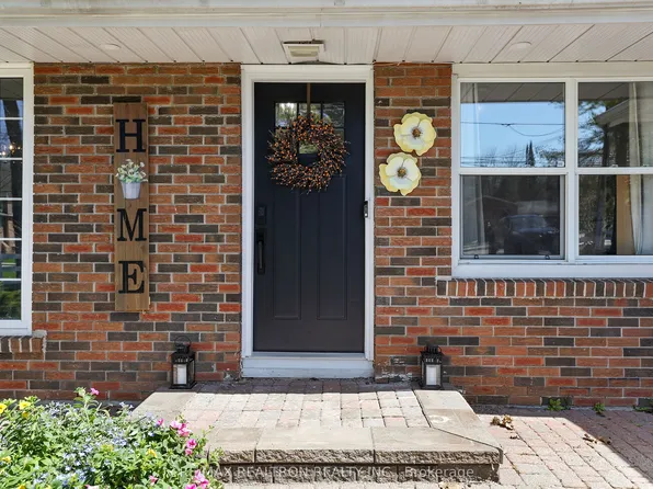 151 Sand Rd, East Gwillimbury, ON L9N 1J2
