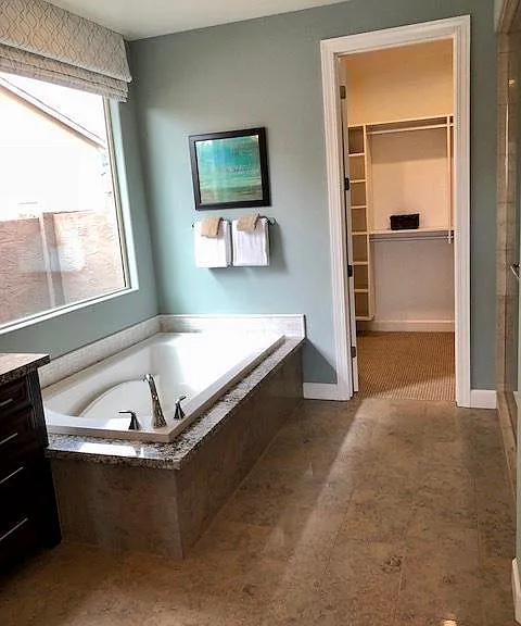 949 W Angel Dr — Photo 13