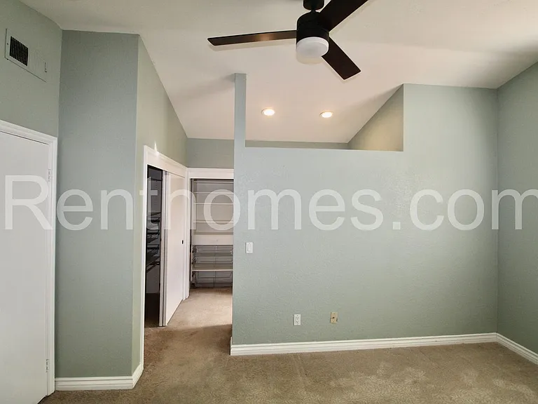 10928 Sunset Ridge Dr — Photo 20