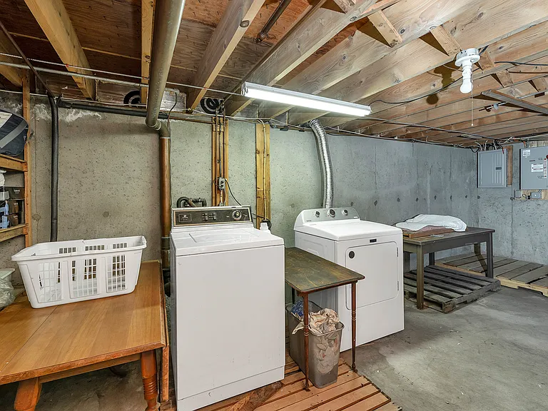 43 Milbern Ave — Photo 26