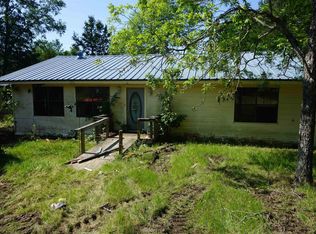 1443 E Mountain Rd S, Longview, TX 75604