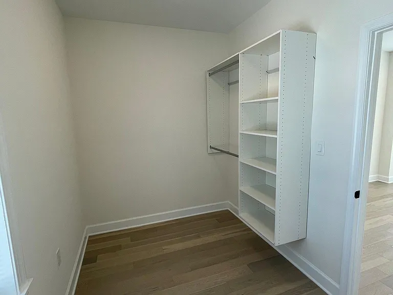 75 Florida Ave NW #4 — Photo 33