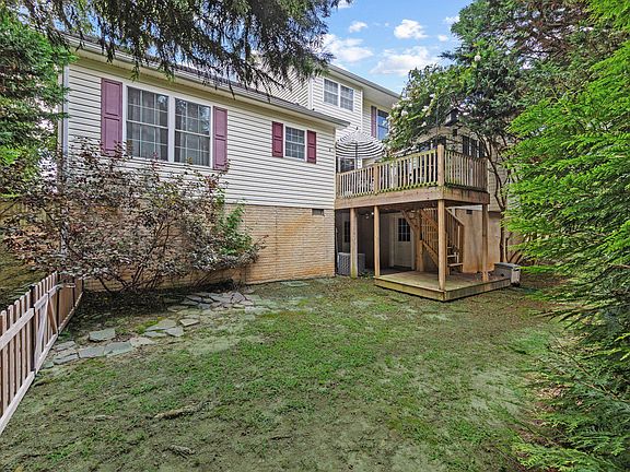 3rd image of 29700 Lexington St