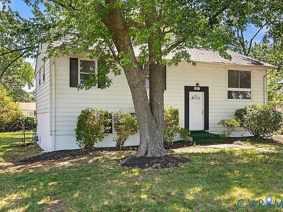 3rd image of 4811 Altair Rd