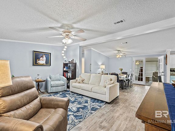 5th image of 1864 Princess Ln