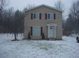 6629 Bunker Rd, Lakeport, MI 48059