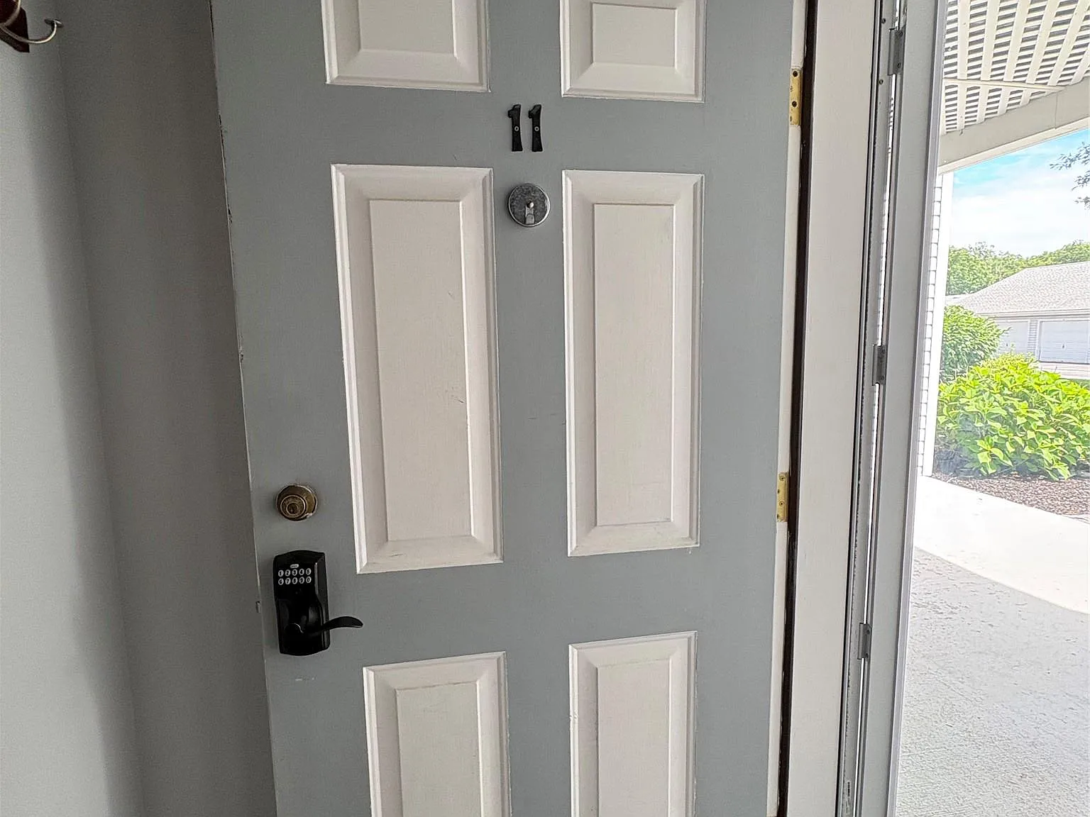 1 bed, 1.0 bath, 782 sqft, $2,000 — Photo 2