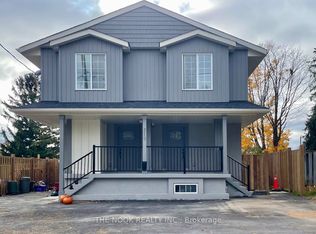 279 Humber Ave #2, Oshawa, ON L1J 2T2