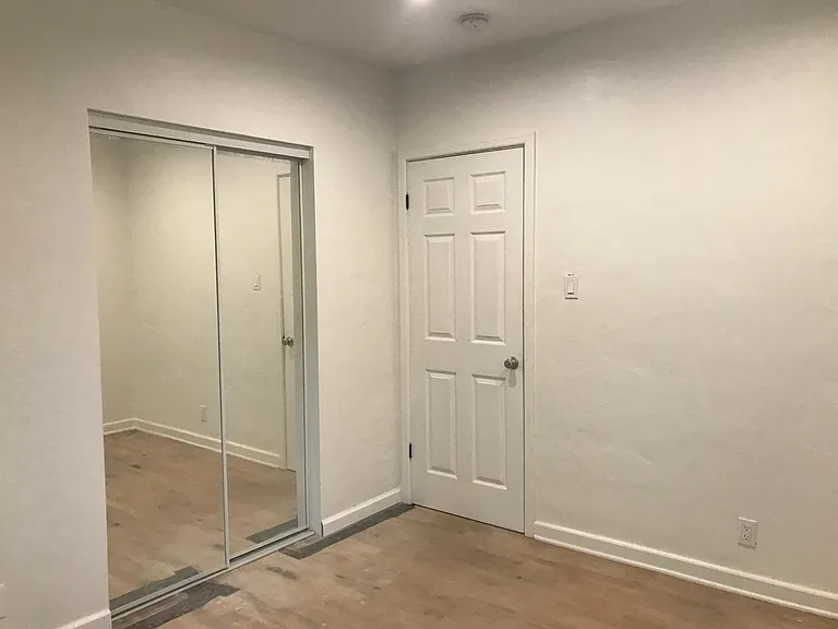 6251 Rosemead Blvd — Photo 9