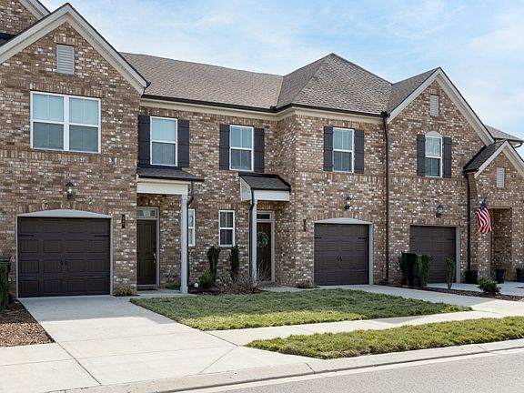 2nd image of 339 Cheval Dr