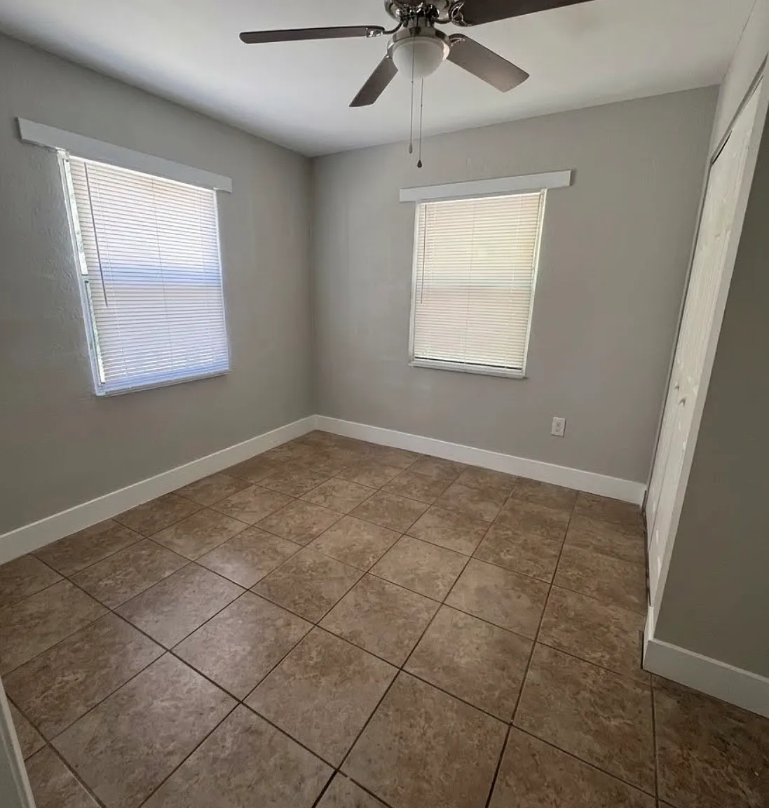 2 bed, 770 sqft, $1,250 — Photo 4