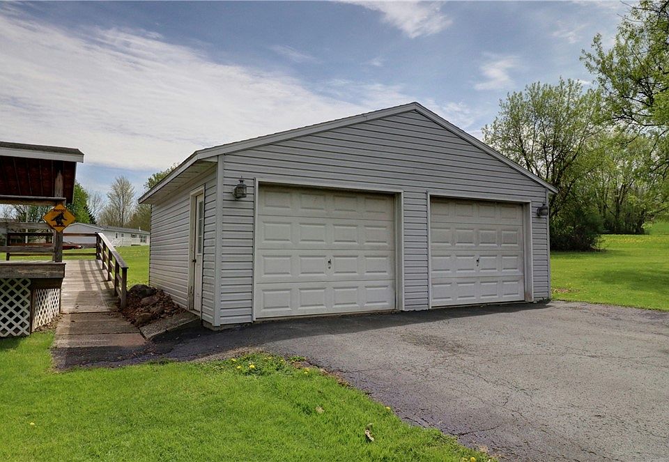 7962 Fuller Rd, Port Byron, NY 13140 | Zillow