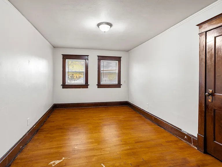 420 Appleton St — Photo 8