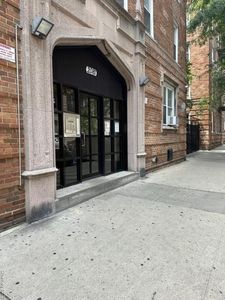 2081 Cruger Avenue #6L, Bronx, NY, 10462