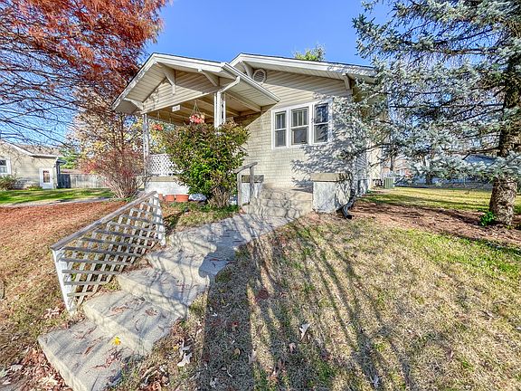2nd image of 4101 Bowman Ave