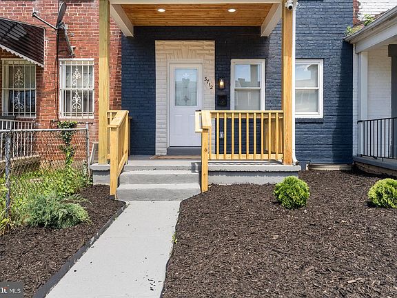 4th image of 3712 Arcadia Ave