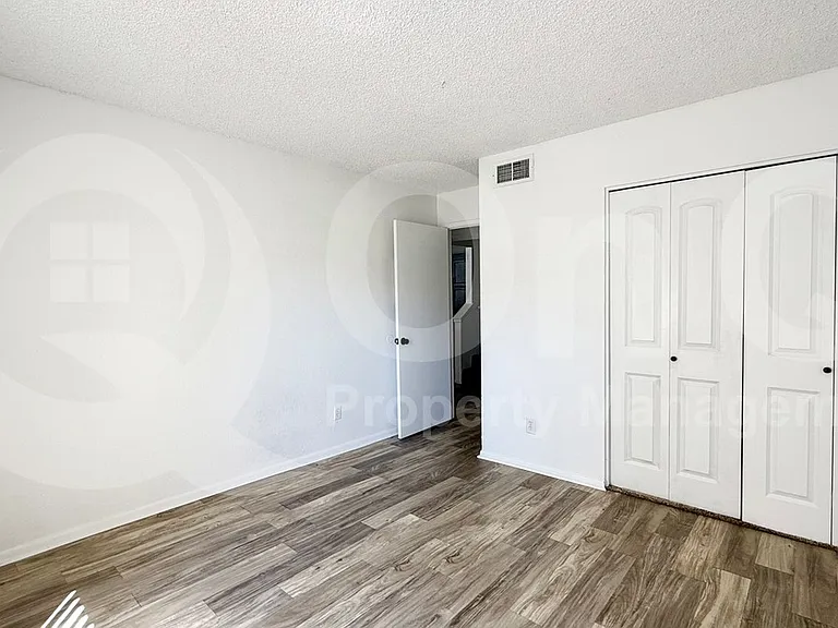850 S River Dr #1084 — Photo 12
