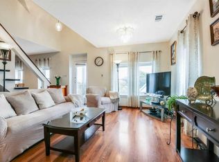 435 Avenue E APT 4, Bayonne, NJ 07002