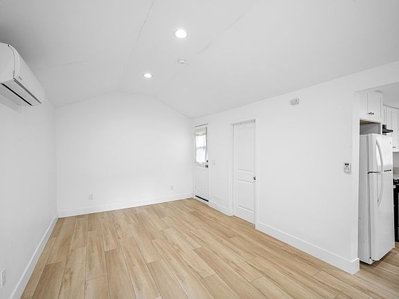 4th image of 7537 Valaho Dr #A