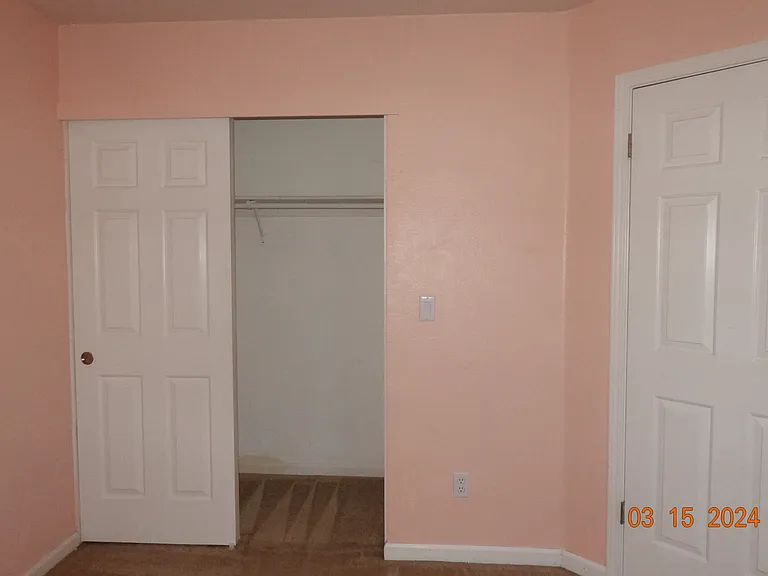 8112 Deer Spring Cir — Photo 13