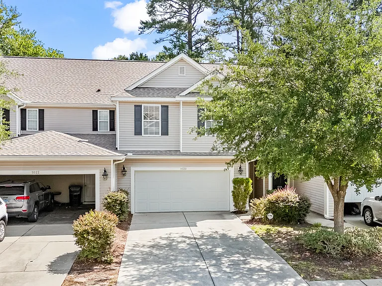 1020 Fairway Ln — Photo 35