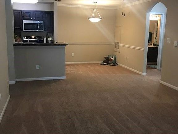 3rd image of 2902 Falling Acorn Cir