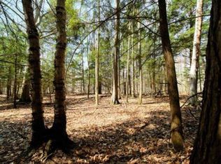 67 Opal Ridge Dr, Onekama, MI 49675