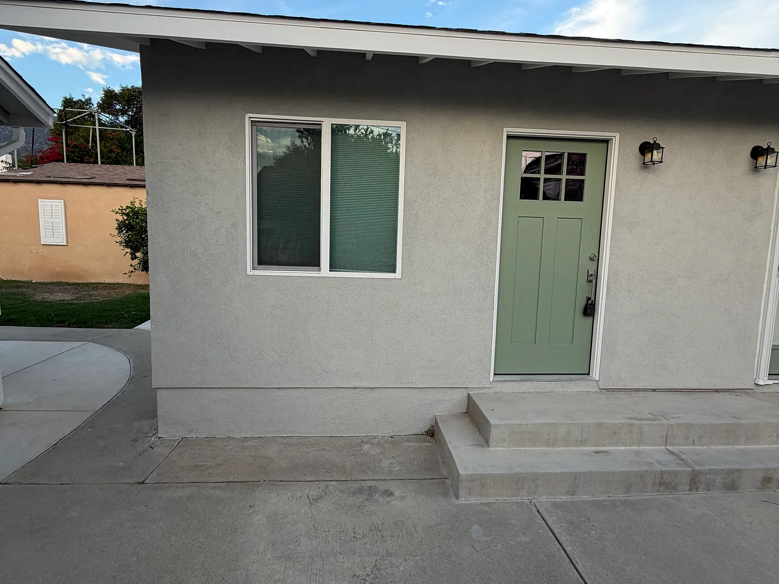 1 bed, 350 sqft, $1,700 — Photo 1