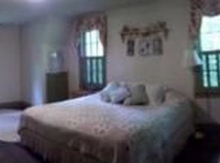 3323 W Franklin St, Jackson, MI 49203