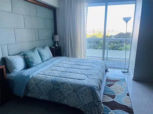 50 Biscayne Blvd #709 Photo 1