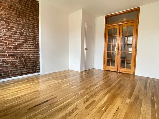 Rented by Best Apartments North Inc | media 35