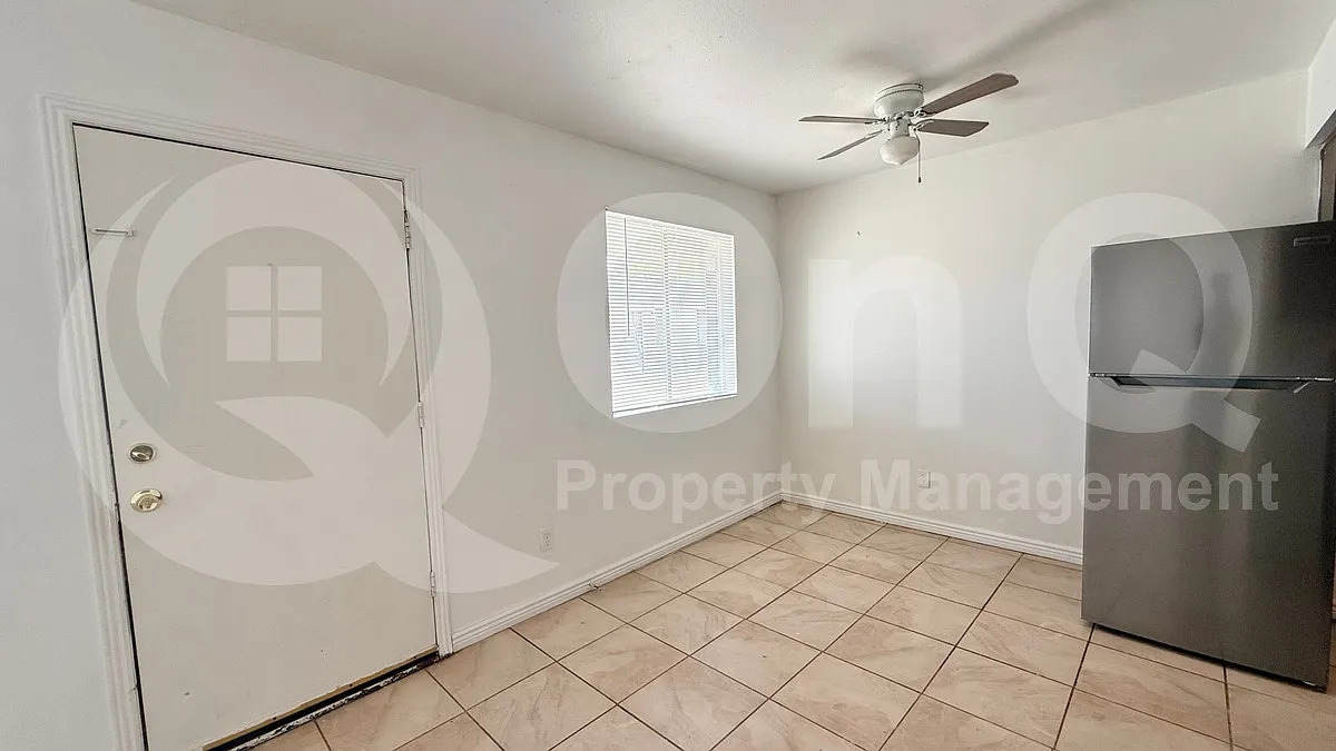 2 bed, 1.0 bath, 835 sqft, $1,250 — Photo 3