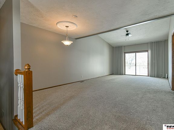 5th image of 7207 Grand Oaks Dr